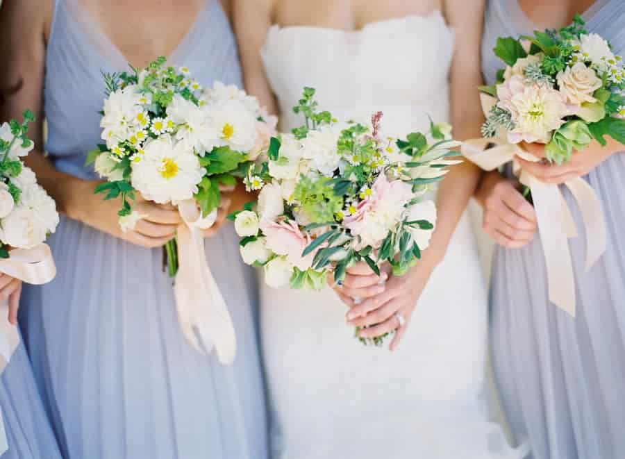 spring-bridal-bouquet-wedding-flowers-for-bridesmaids-white-green-pastels.original