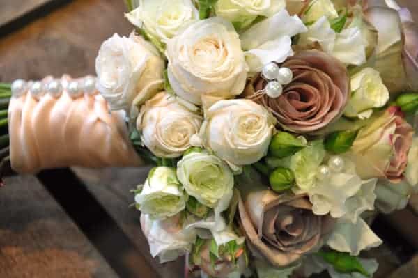 vintage-inspired-wedding-bouquet
