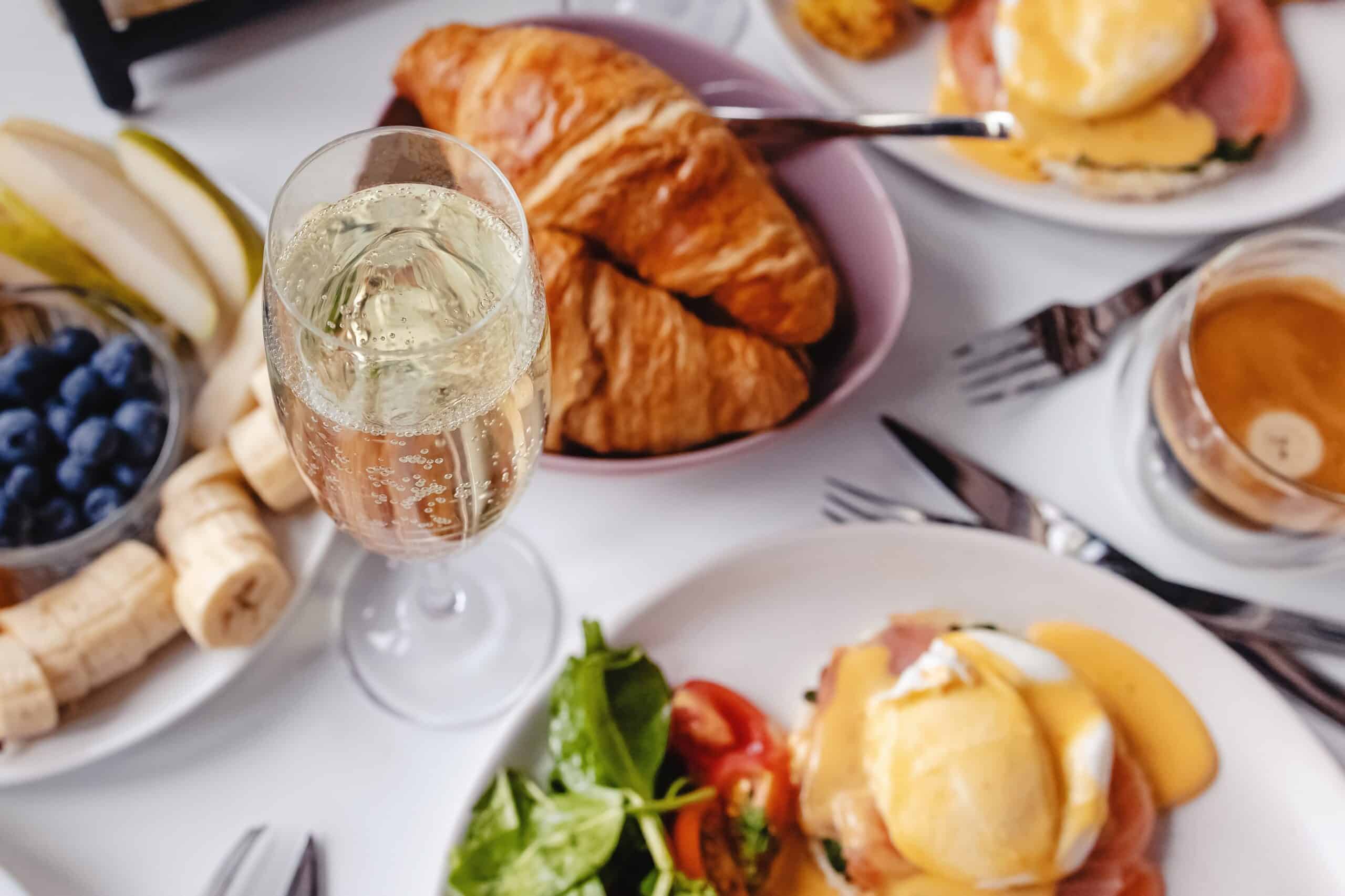 How to throw the ultimate post-wedding brunch