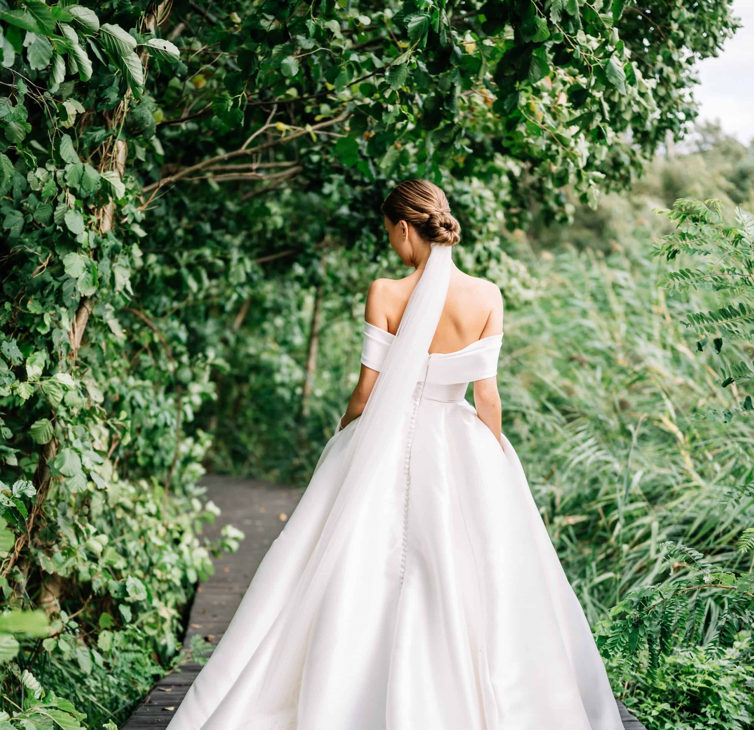 Why go sustainable with your wedding gown? 